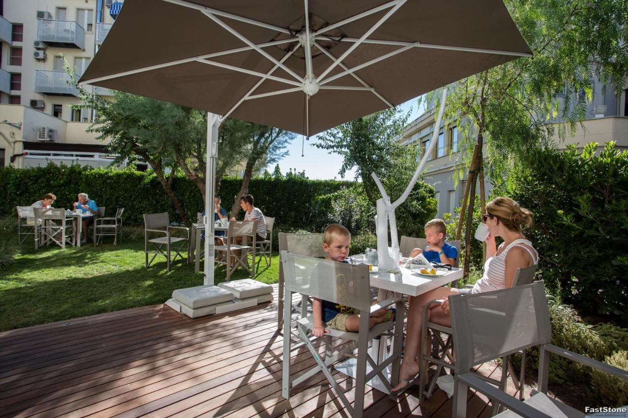 Hotel Solemare Milano Marittima Exterior foto